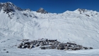 Tignes als hoog wintersportdorp in de Alpen.